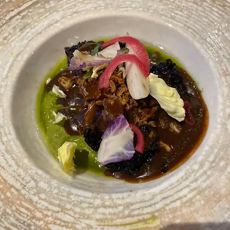 Maison Georges ゲストハウス 4*